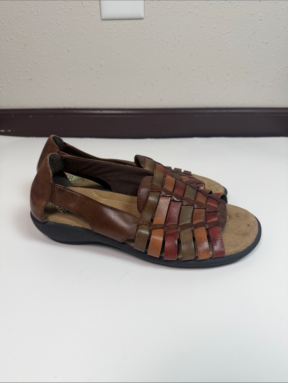 Earth Spirit Size 9 Brown Multicolor Woven Leather Huarache Sandals Boho - Picture 5 of 11